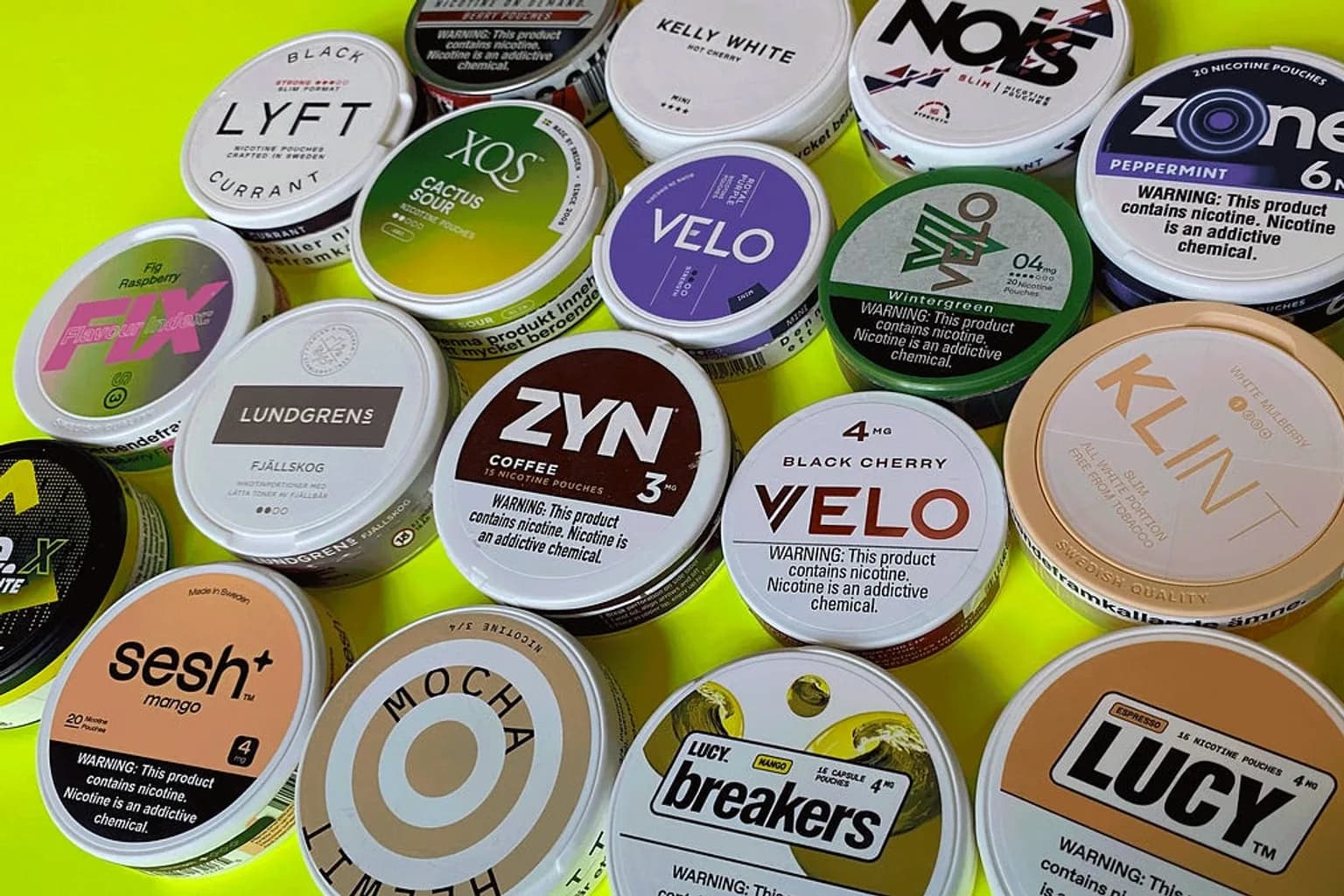 Cans of VELO vs Stockholm White from the Nicotine Pouches Canada range
